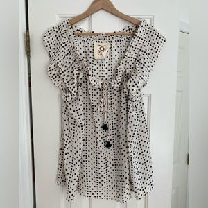 Gorgeous Figue black and white polka dot silk top in excellent condition
